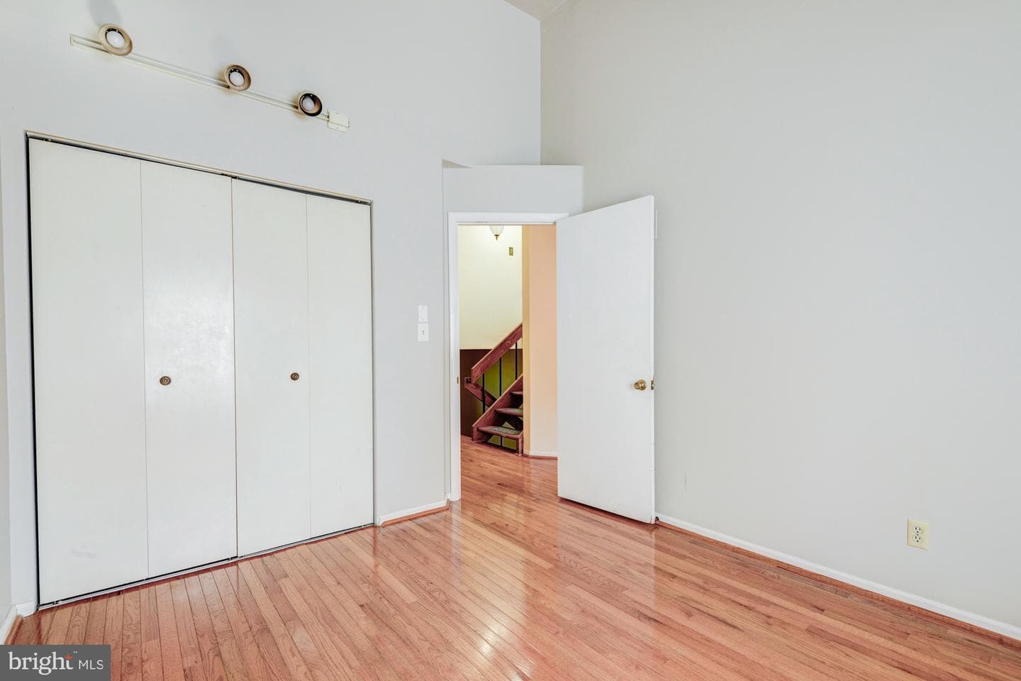 73 Wedge Lane photo 18