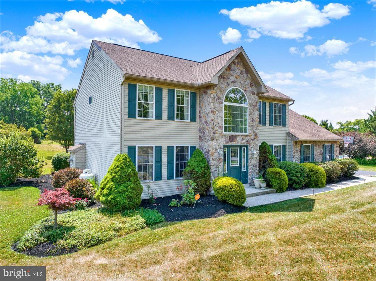 116 Indian Run Drive, Douglassville