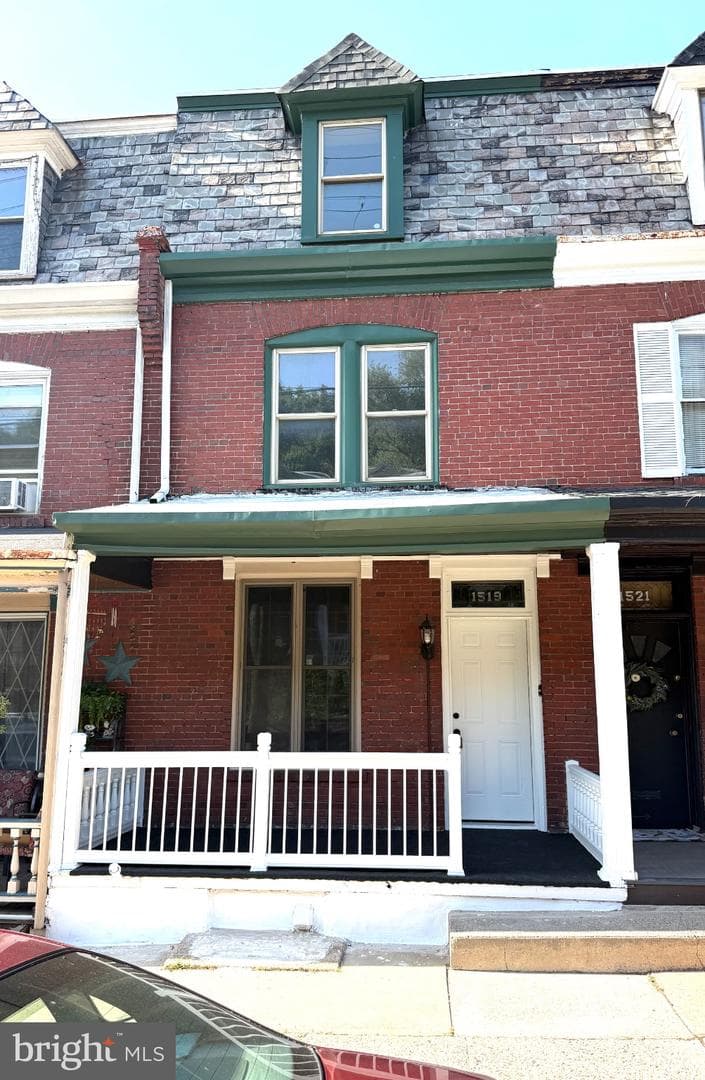 1519 Fairview St, Reading