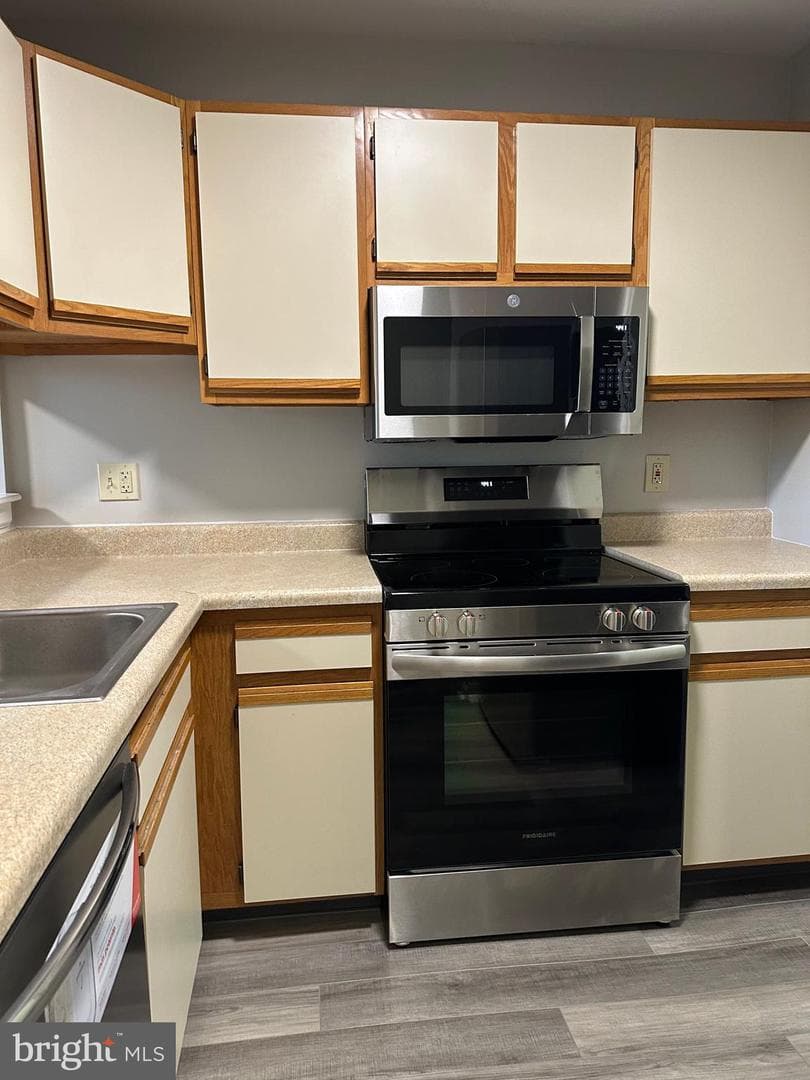 1338 W Wyomissing Blvd photo 4
