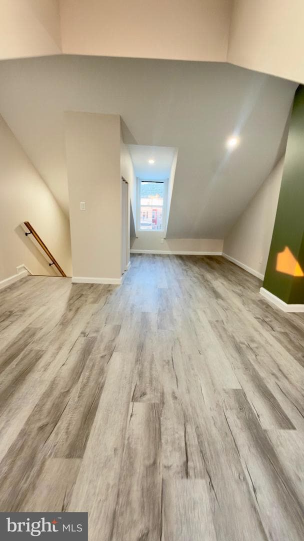 1539 Moss Street photo 26