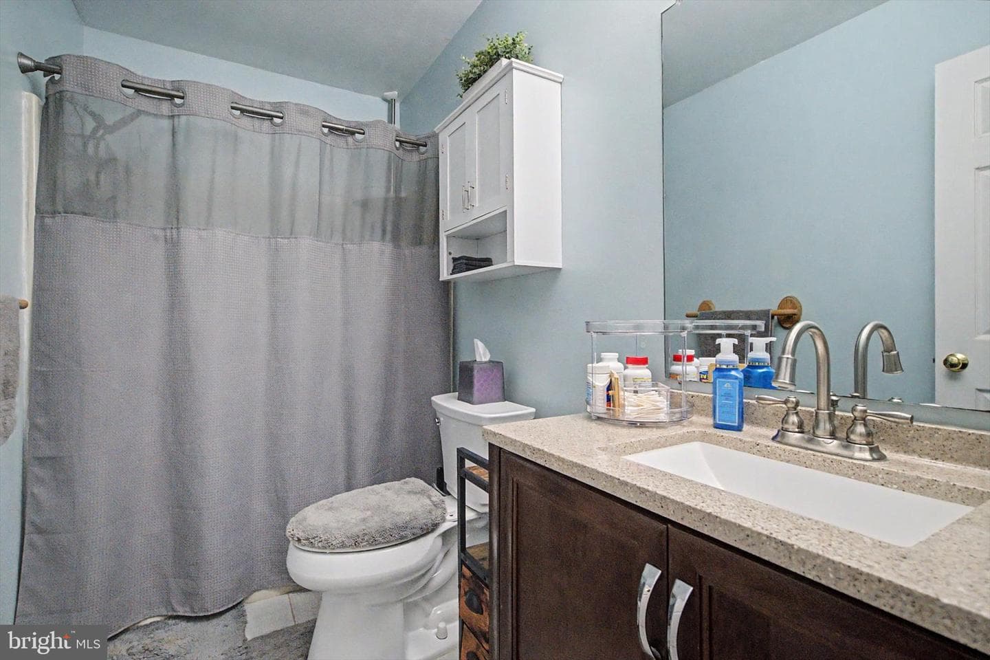 426 Grove Avenue photo 19