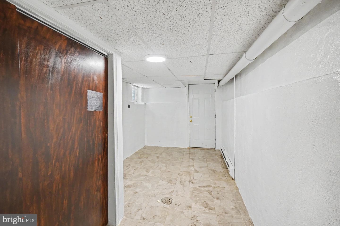 546 Locust Street photo 22