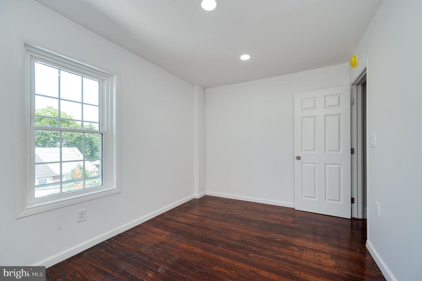 1228 Linden Street photo 22