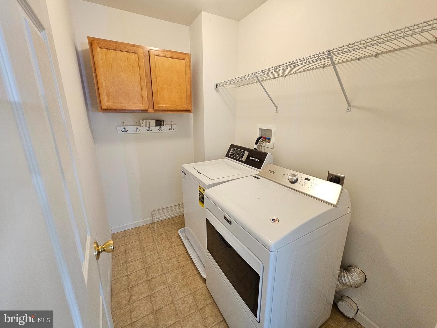 1 Emily Court photo 29