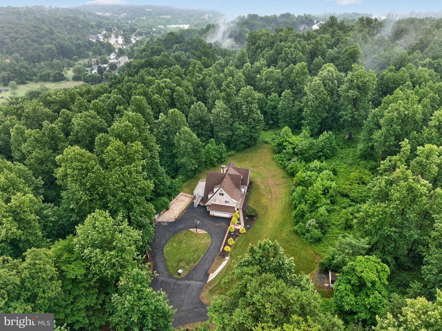 665 Fairmont Avenue, Mohnton