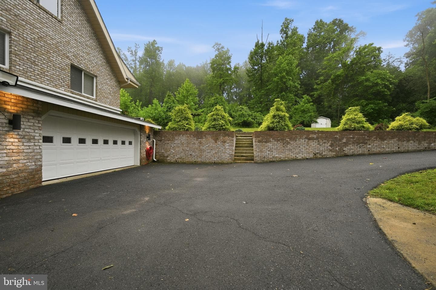 665 Fairmont Avenue photo 36