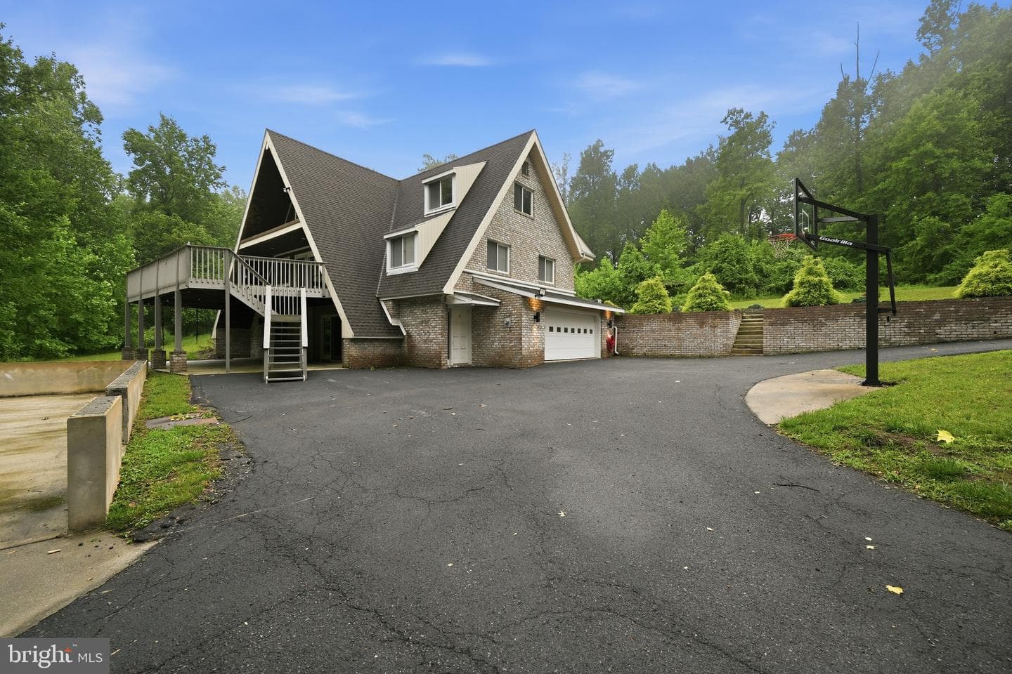 665 Fairmont Avenue photo 6