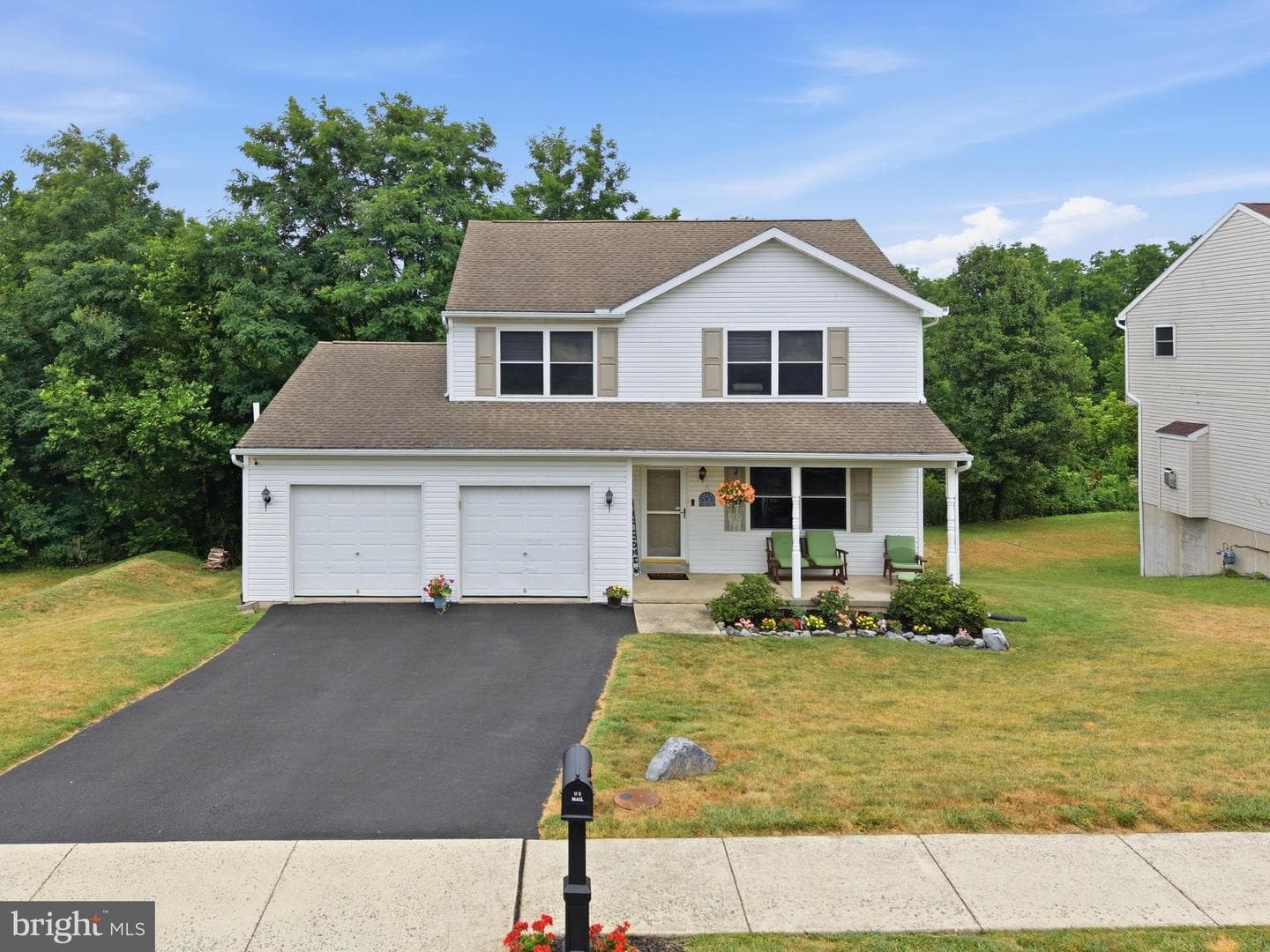 348 Dogwood Lane photo 4