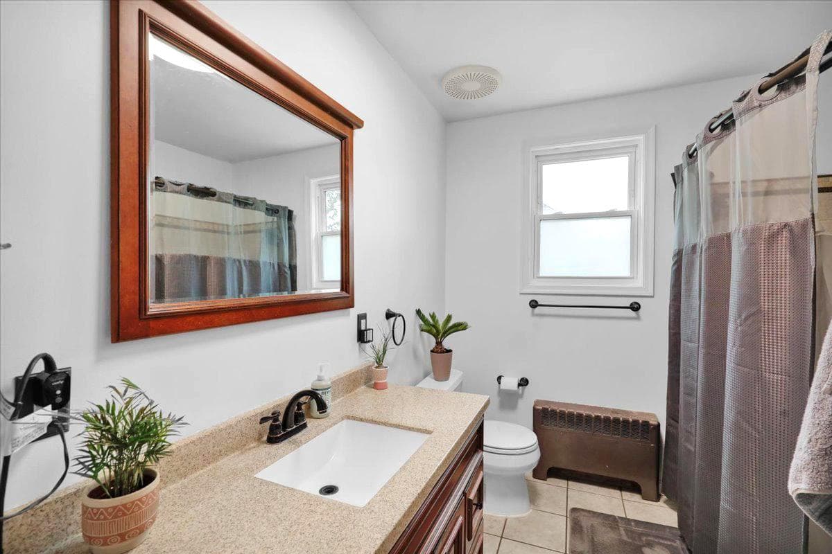 130 W 38th Street photo 12