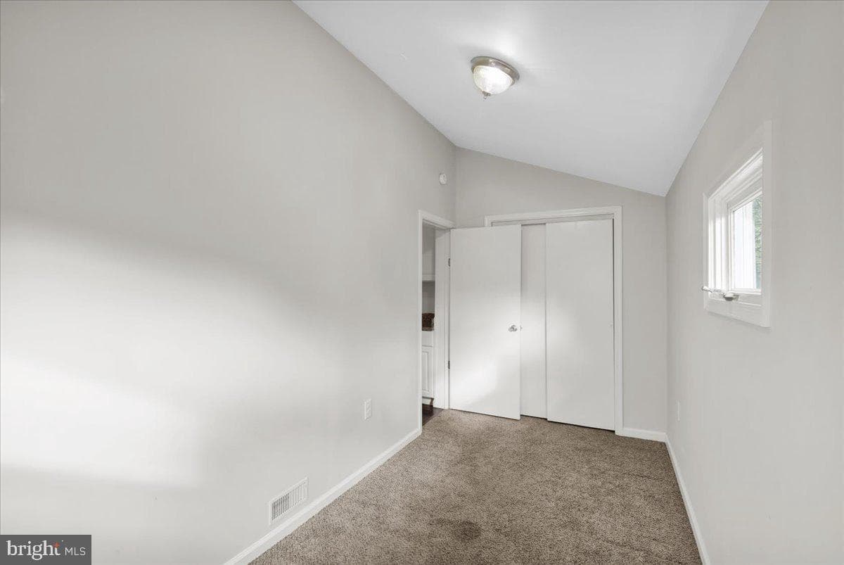 140 Pennwyn Place photo 11
