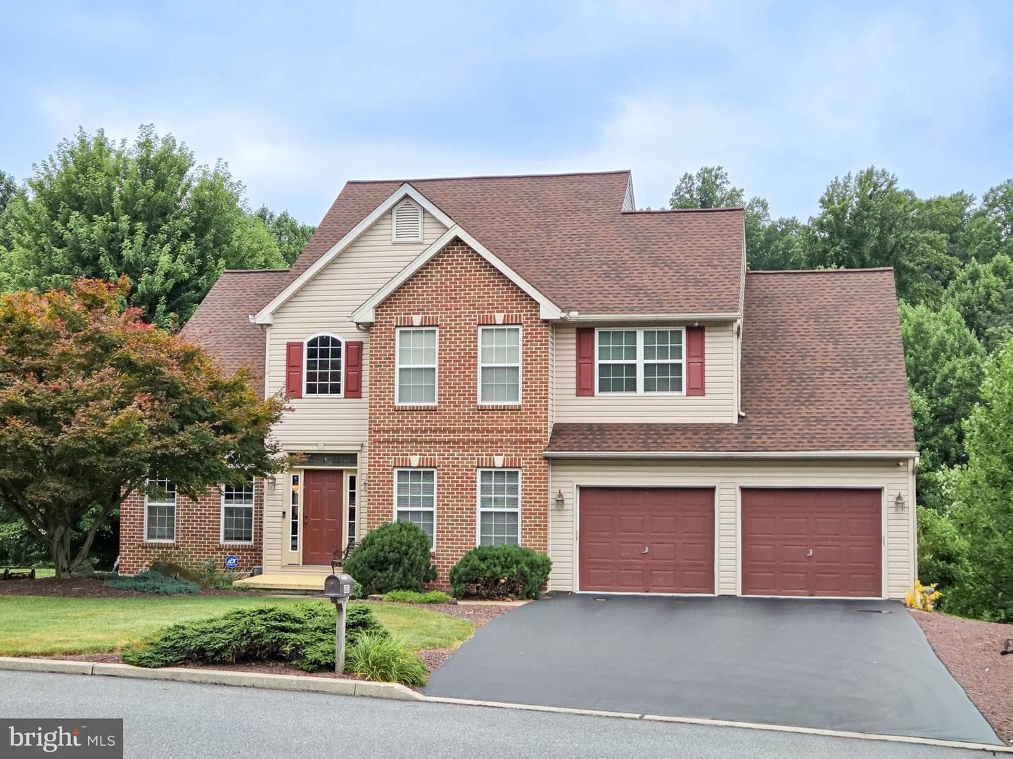 808 Sycamore Road, Mohnton