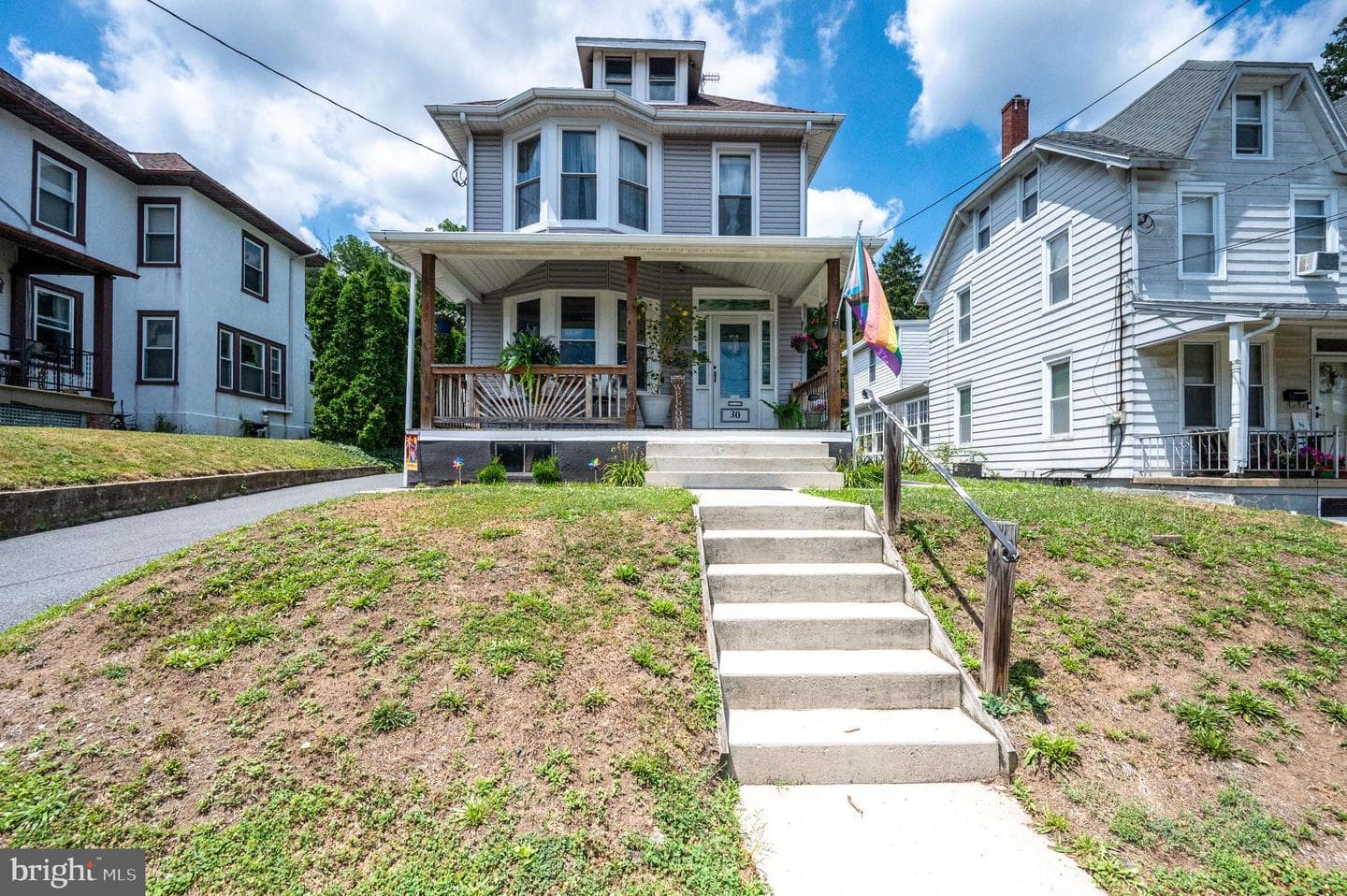 30 W 33rd Street, Reading