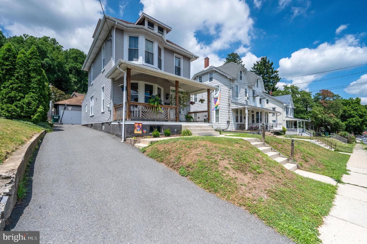 30 W 33rd Street, Reading