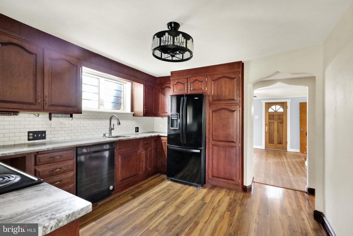 24 Ardmore Avenue photo 15