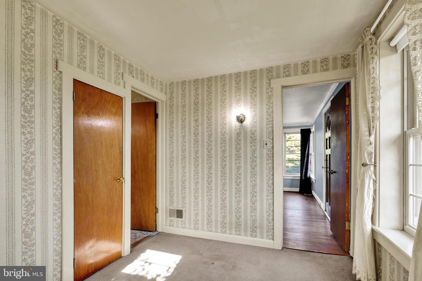 24 Ardmore Avenue photo 21