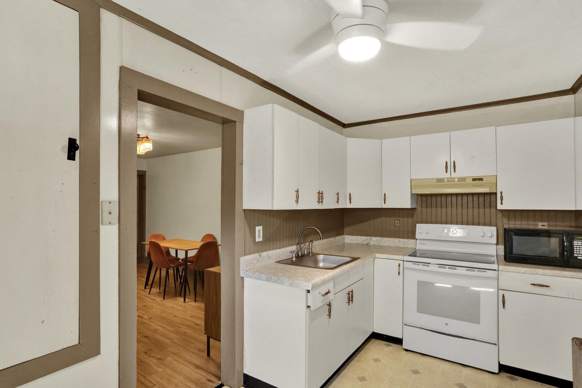153 Spring Garden Street photo 14
