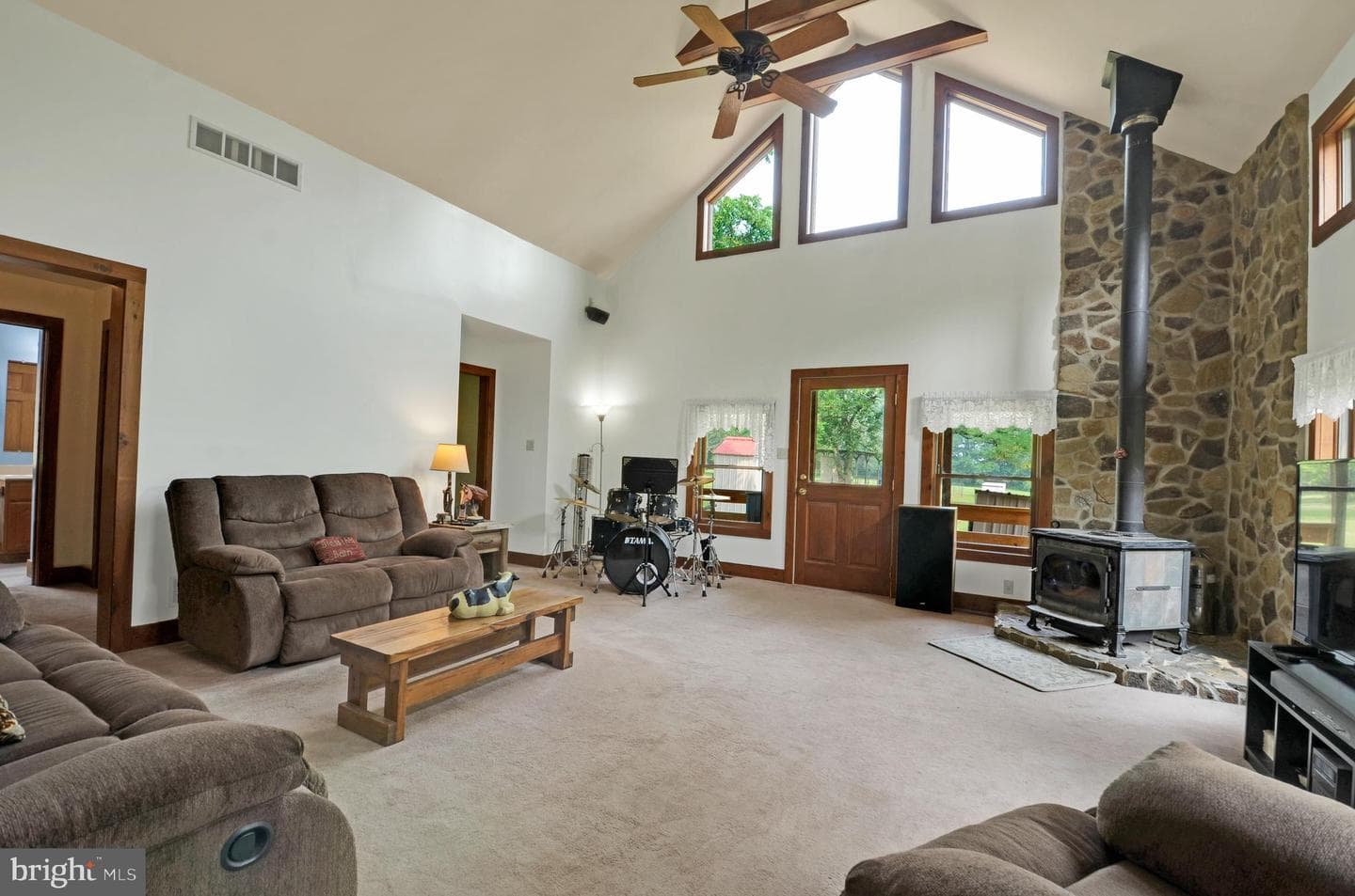 3390 Mountain Road photo 9