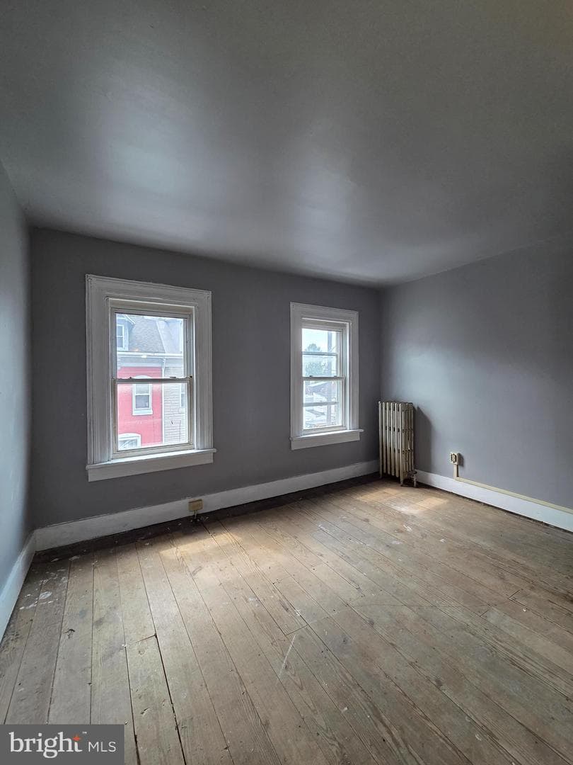 639 Birch Street photo 9