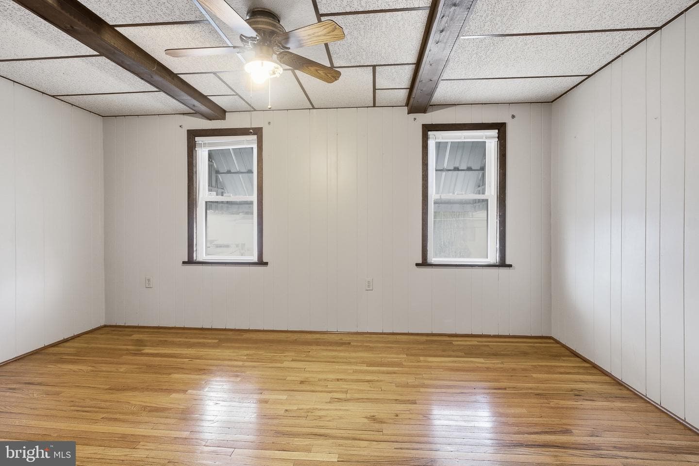 851 Delta Avenue photo 10