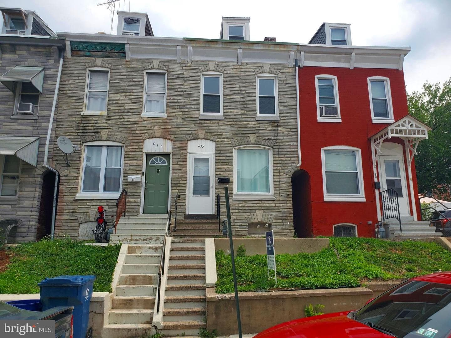 813 Locust Street, Reading