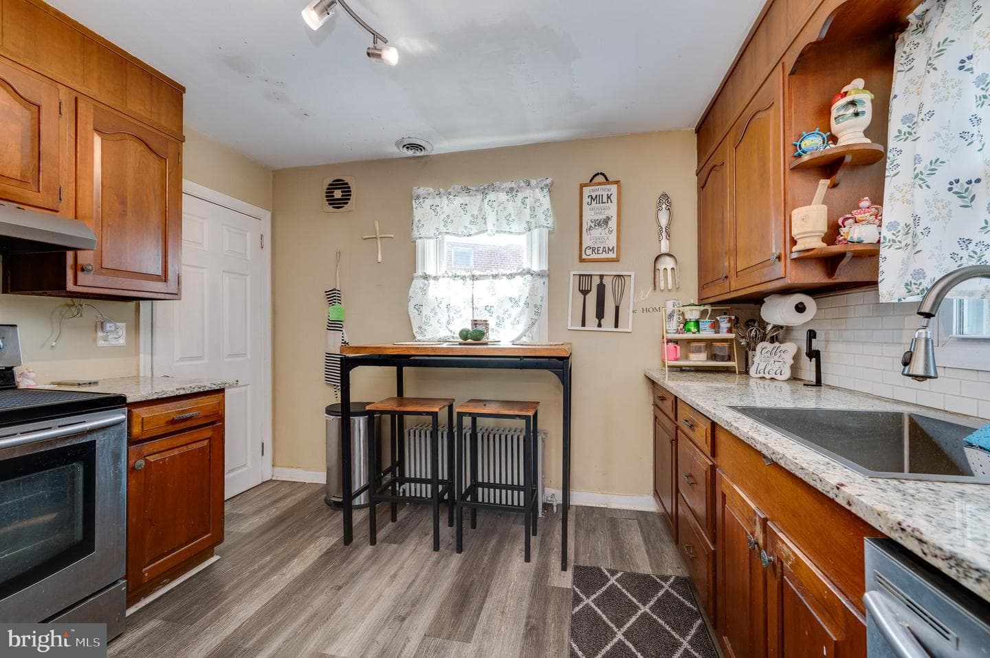 202 Gerry Street photo 17