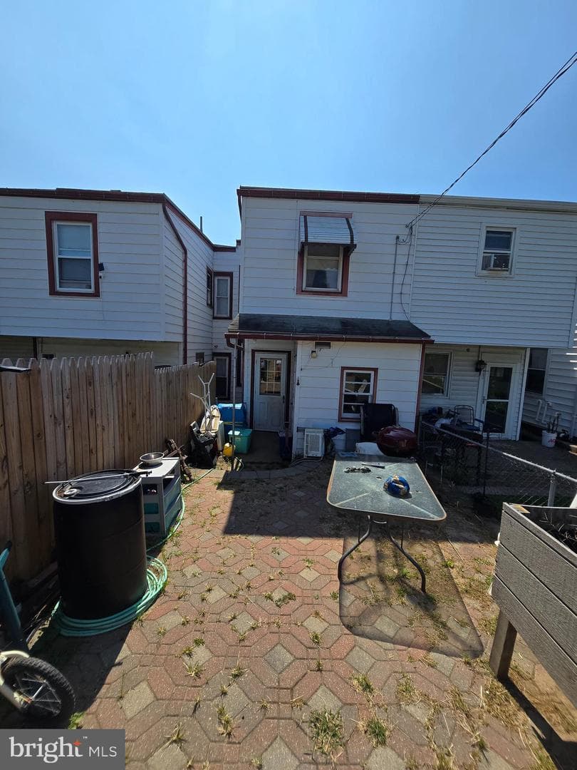 441 S 4th Street photo 8