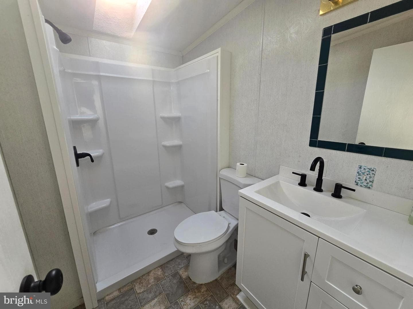 113 White Pine Avenue photo 14