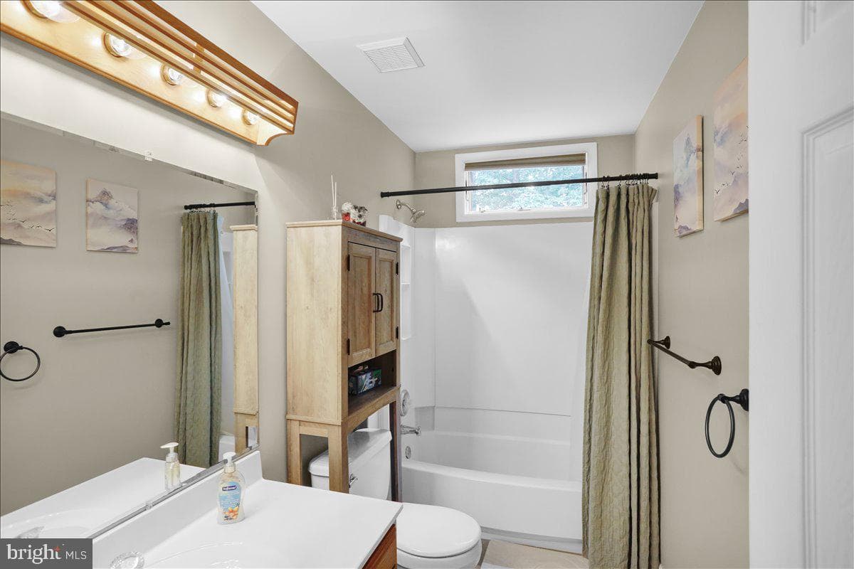 31 Todd Drive photo 14