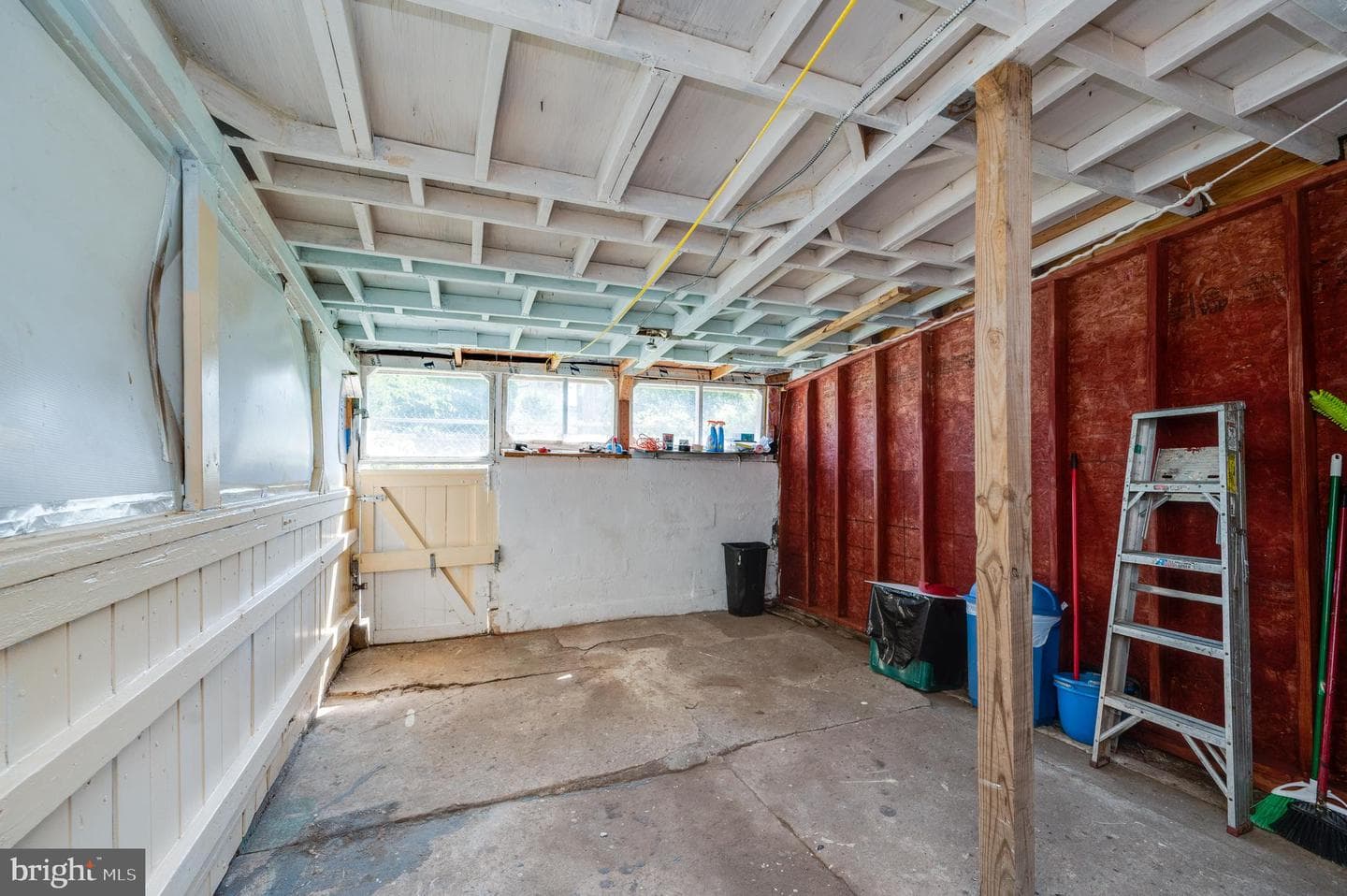 641 Clinton Street photo 24