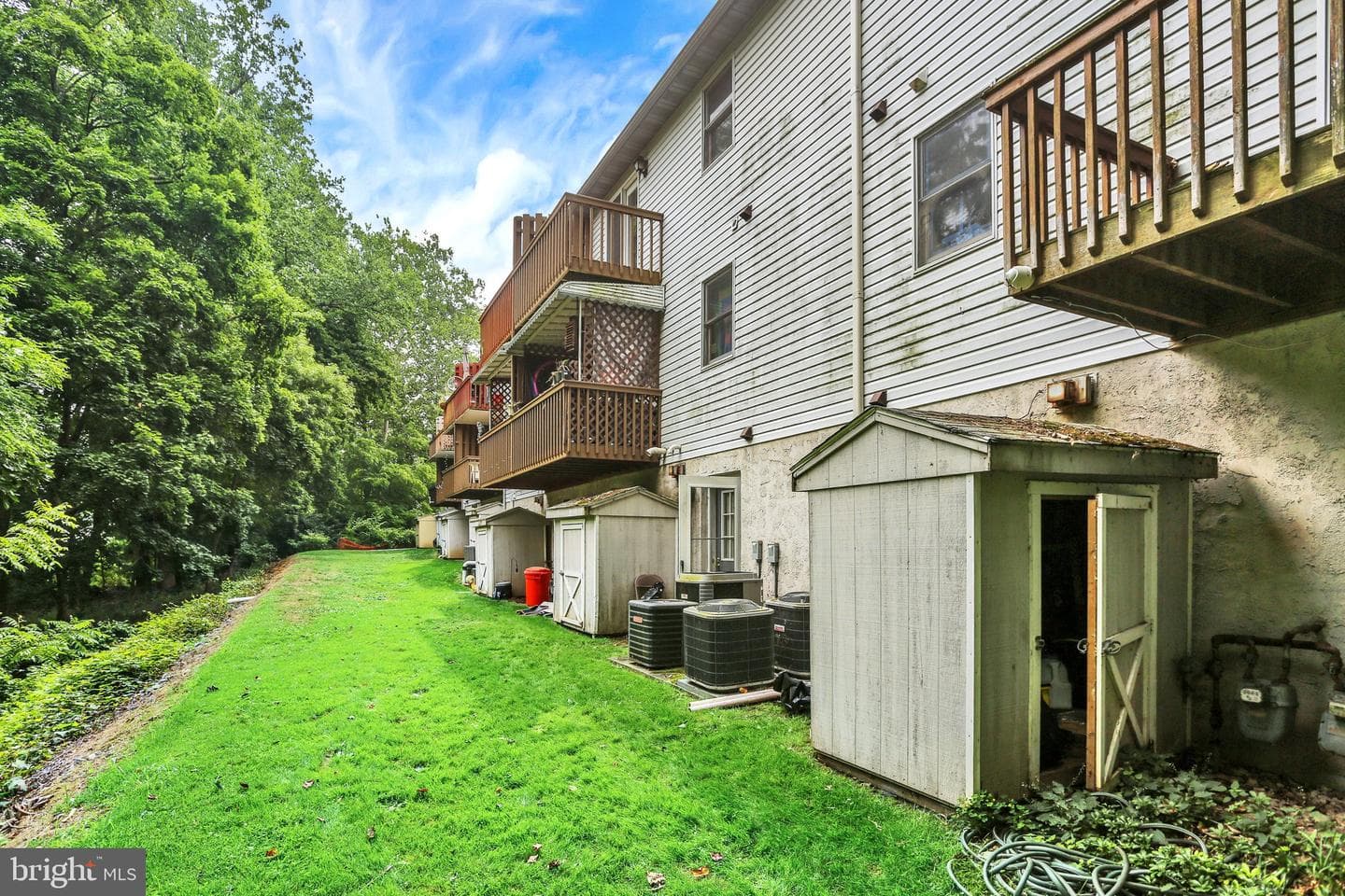 10 Maplewood Avenue #3b photo 23