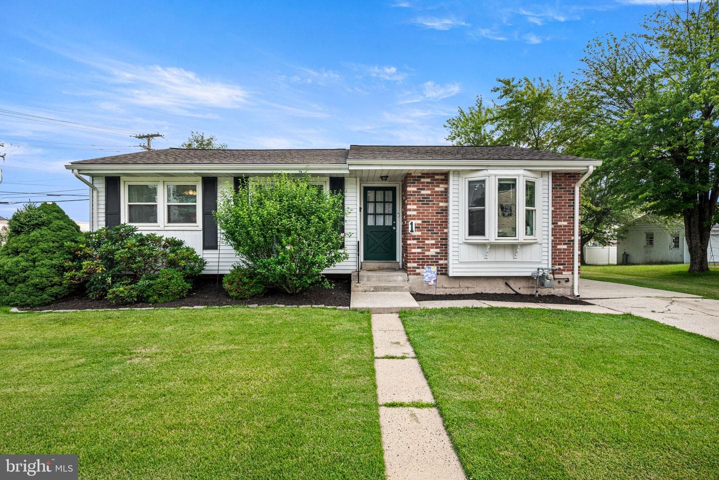 1 Maplewood Court, Douglassville