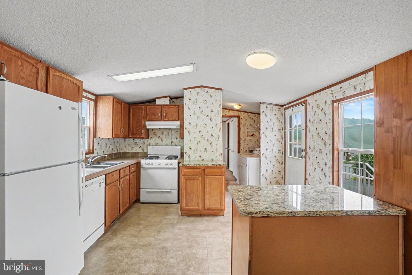 2461 Elizabeth Avenue #d-09 photo 11