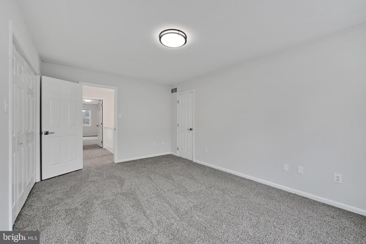 300 Beckley Street photo 44