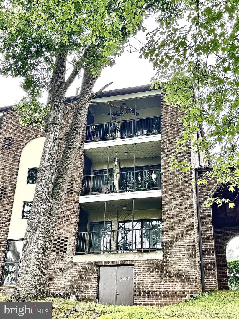 5 Fairway Road, Reading