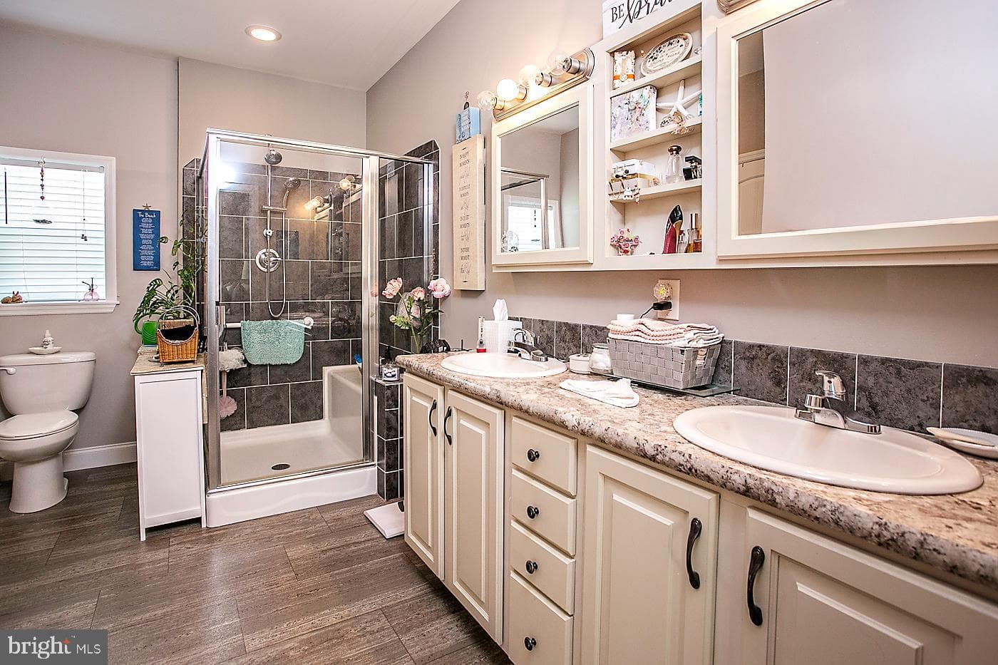 64 Middlemarch Road photo 24