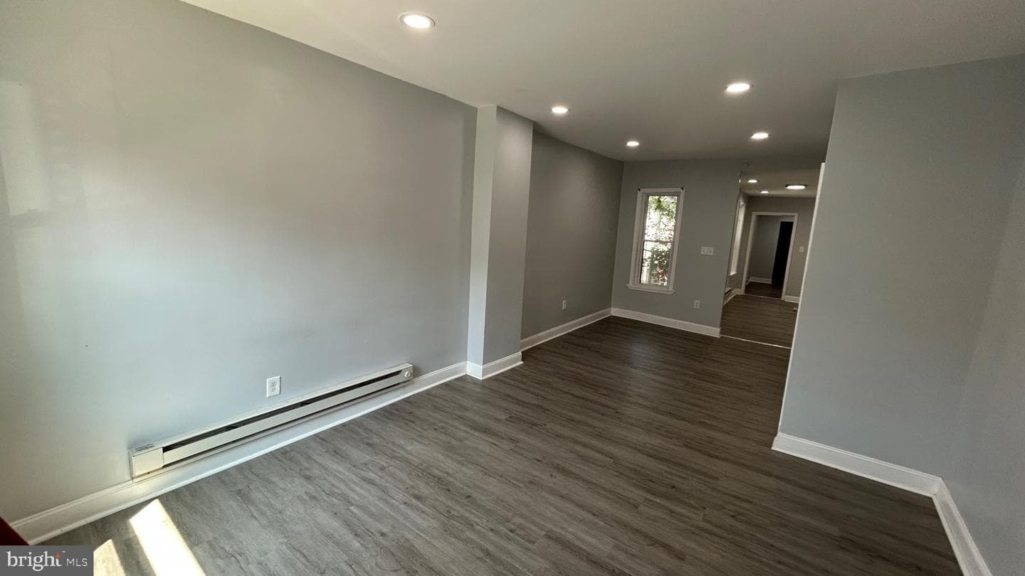 327 S 11th Street, Reading
