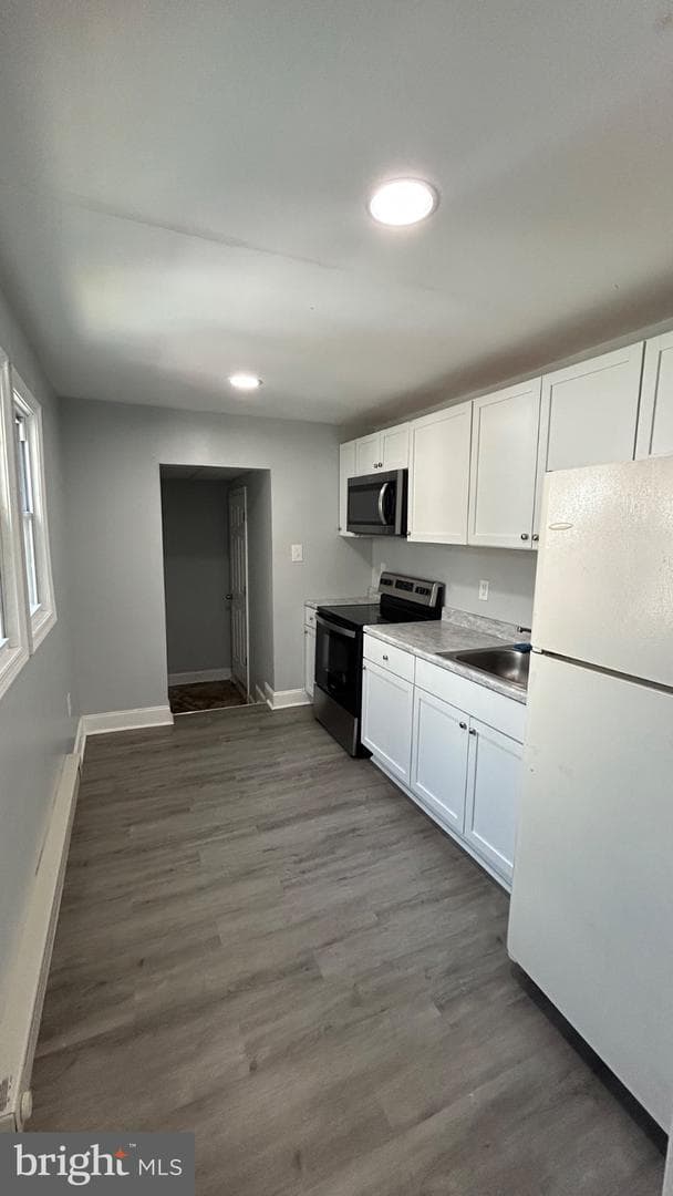 327 S 11th Street photo 4