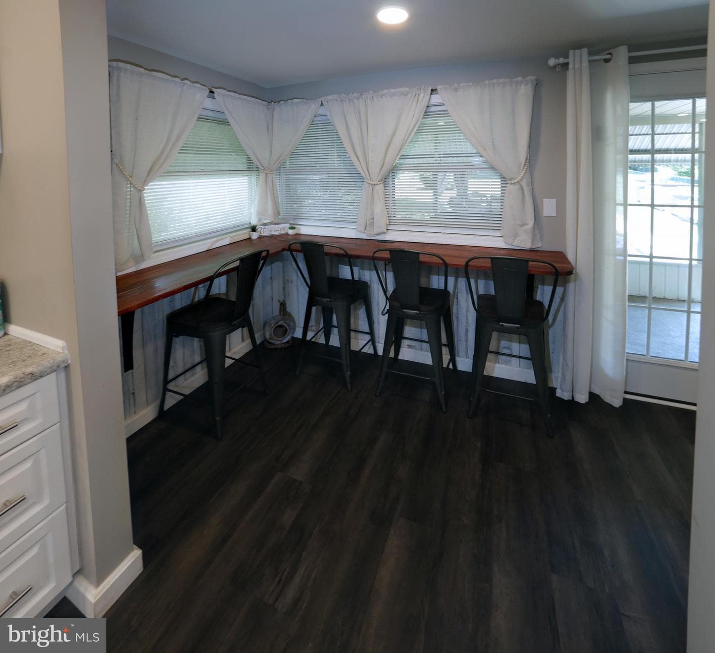 770 Fritztown Road photo 30