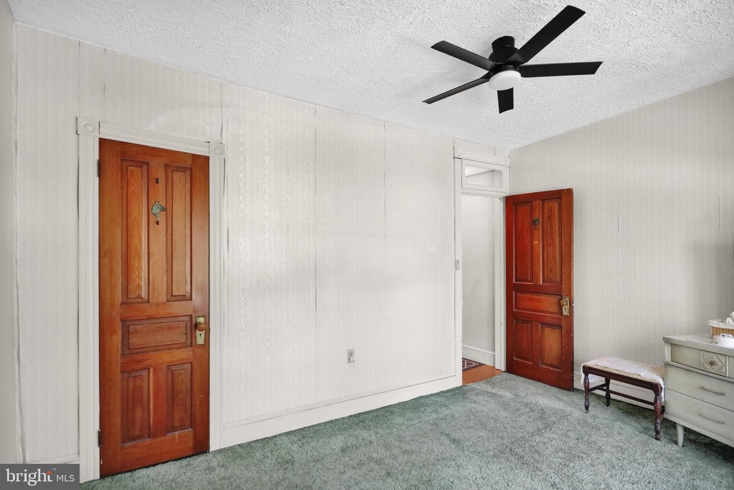 186 Clymer Street photo 25