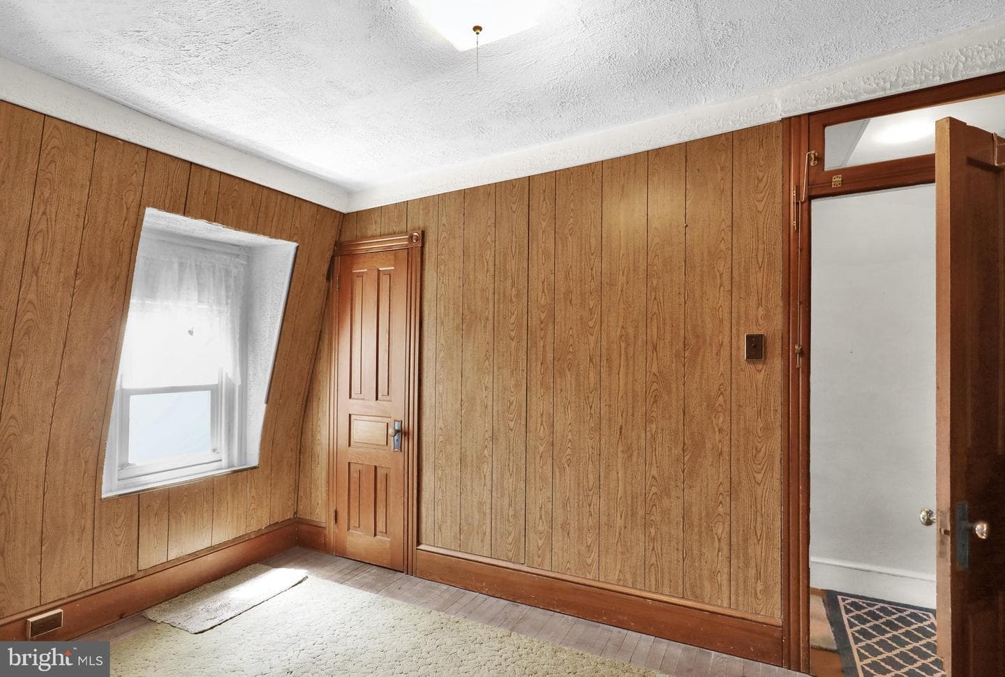 186 Clymer Street photo 27