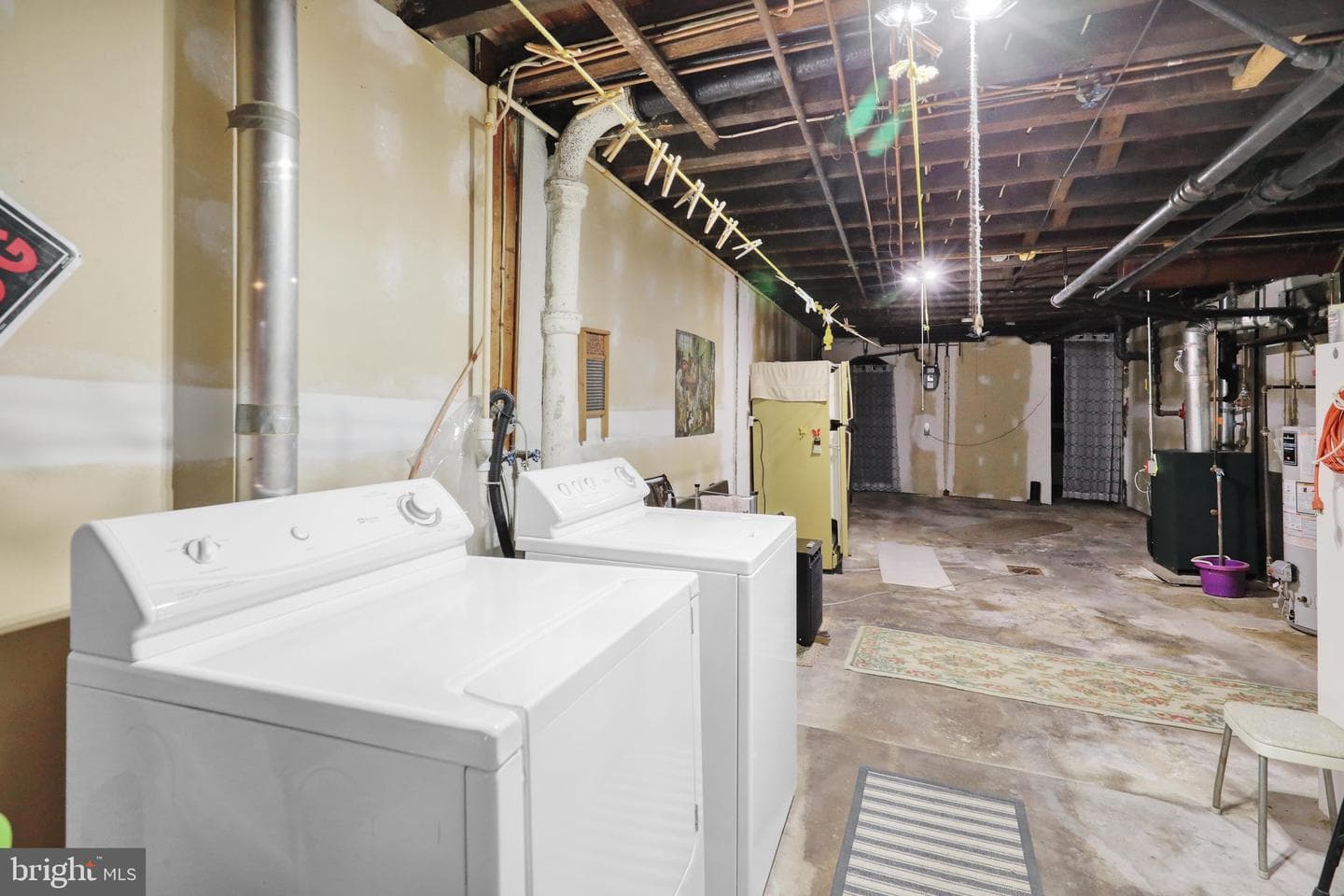 186 Clymer Street photo 28