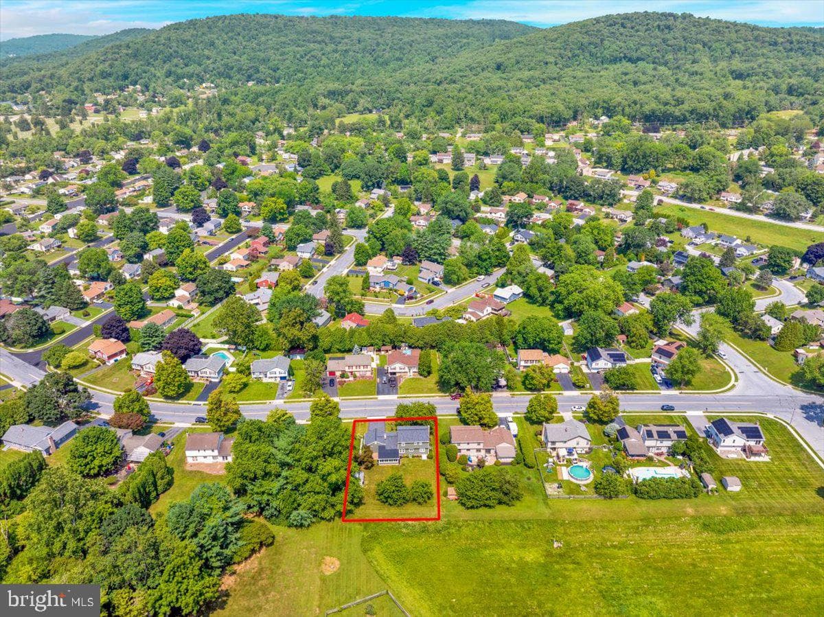 4826 Farming Ridge Boulevard photo 13