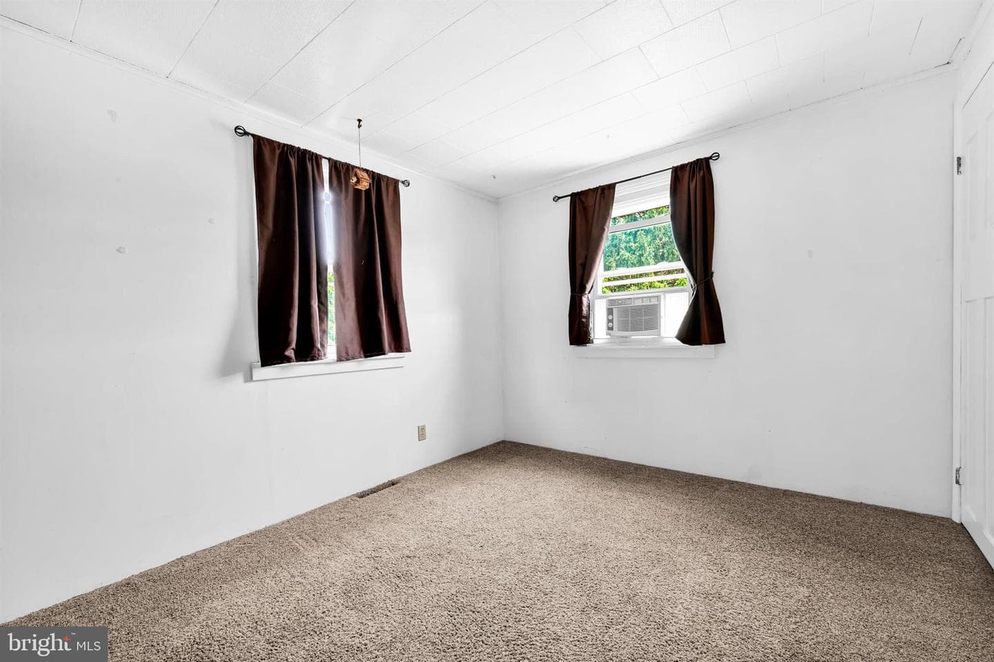 2383 Brownsville Road photo 20