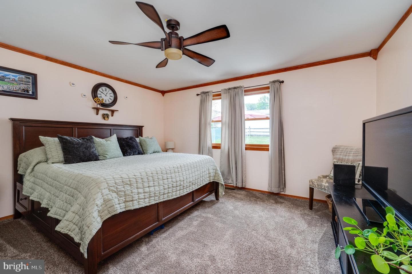 128 Hill Road photo 22
