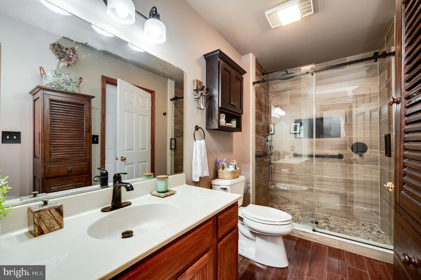 128 Hill Road photo 25