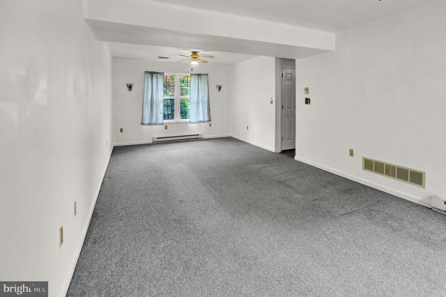 246 Sandhill Road photo 36