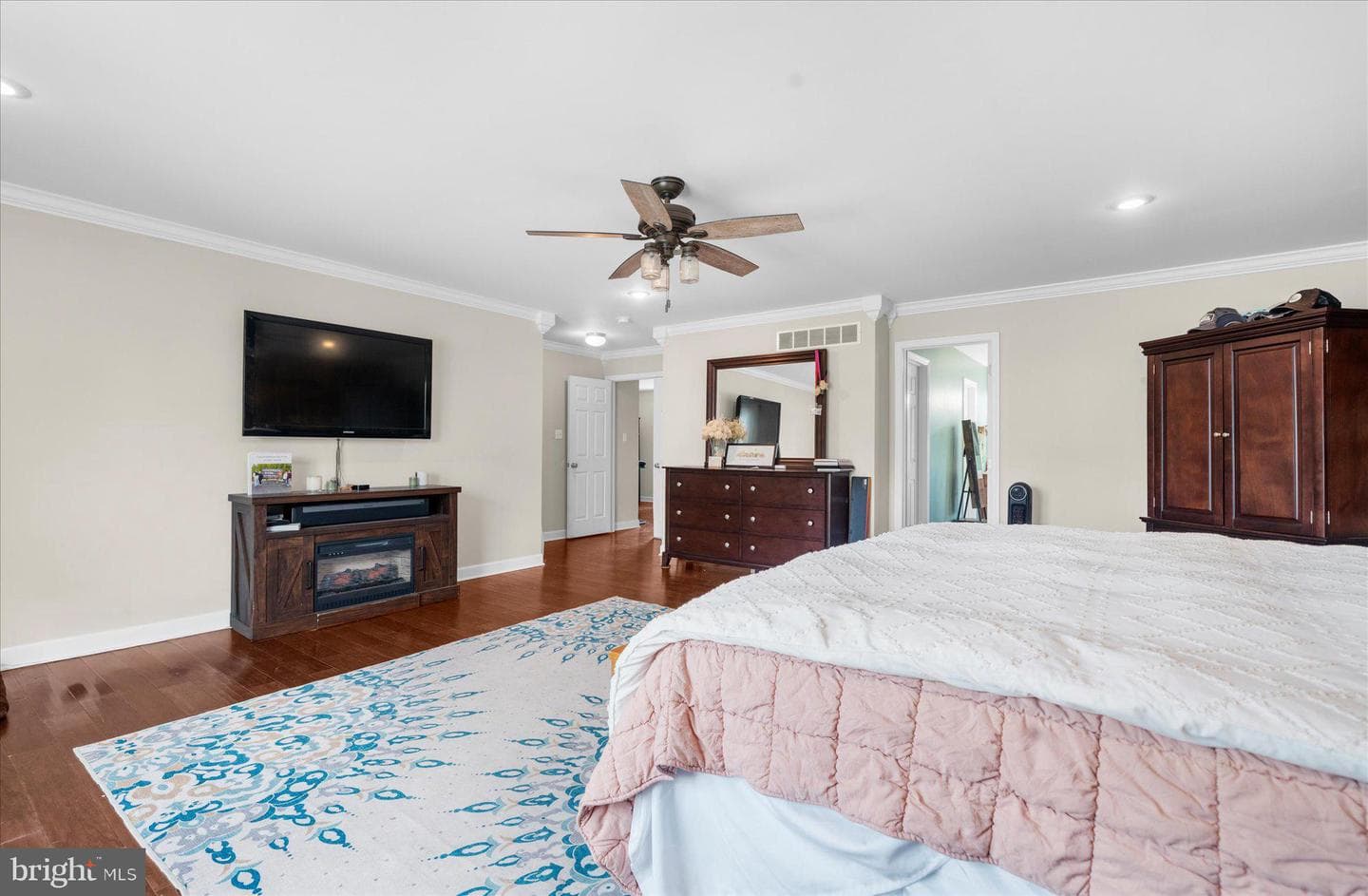 207 Balsam Drive photo 25
