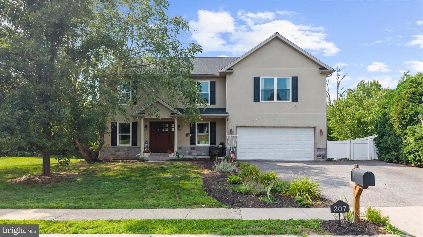 207 Balsam Drive photo 4