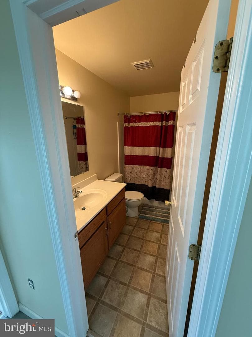 215 N Sandy Lane photo 15